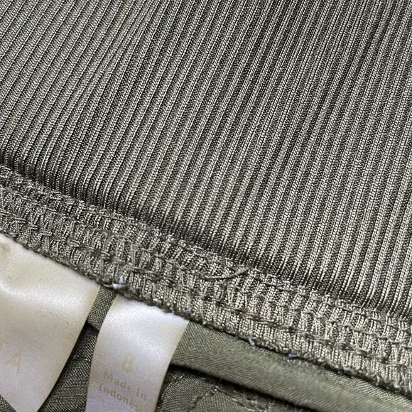 ATHLETA Midtown Ankle Pants Green Size 8 - Picture 6 of 7